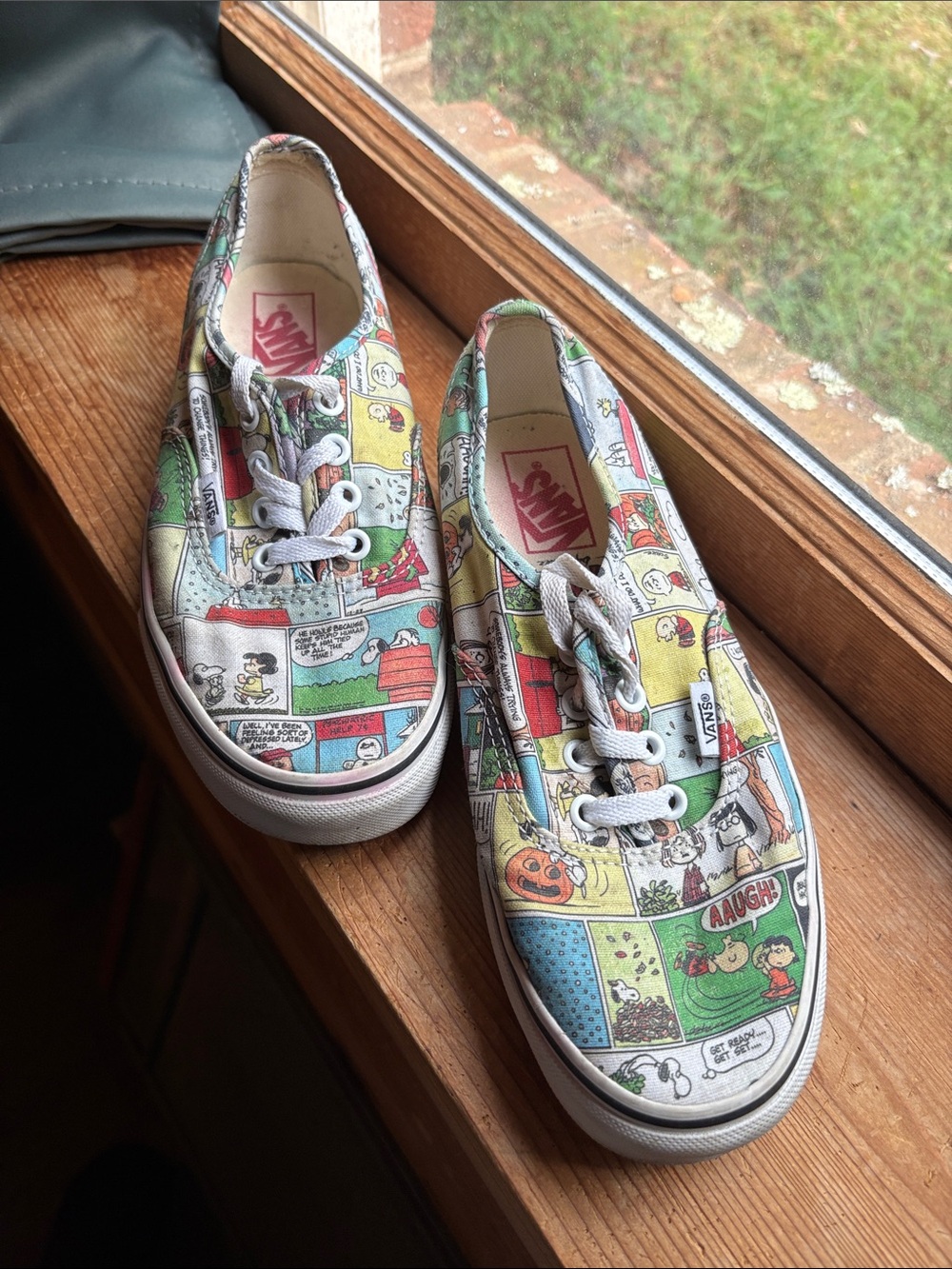 Vans Snoopy Comic sneakers